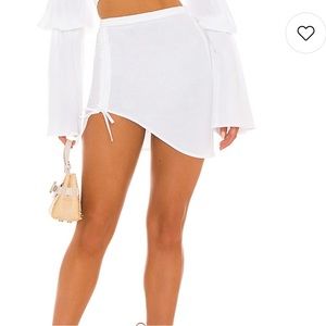 Bananhot X REVOLVE Mini Ruched Skirt in White